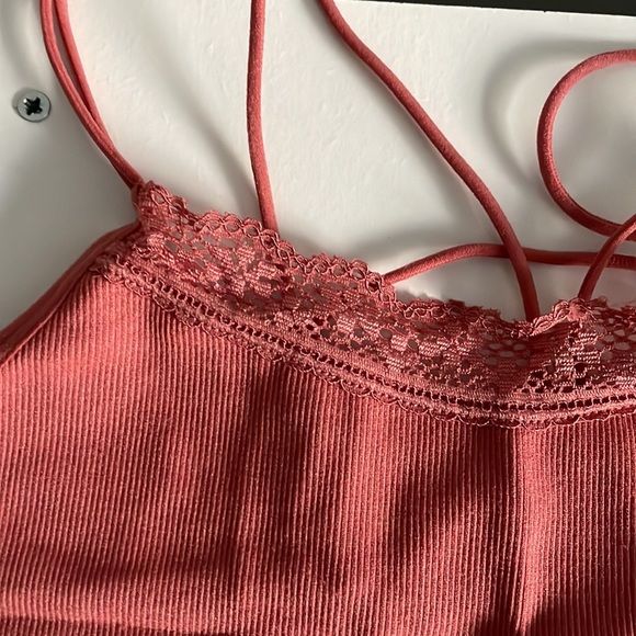 cross back halter top - Picture 2 of 4